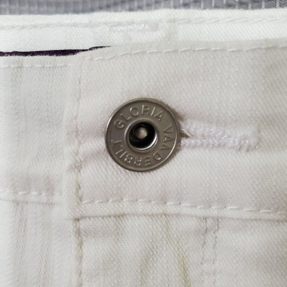 Gloria Vanderbilt NWT 12 Jeans Amanda Ultra Stretch Slimming Embellished 33x31 - Picture 9 of 10